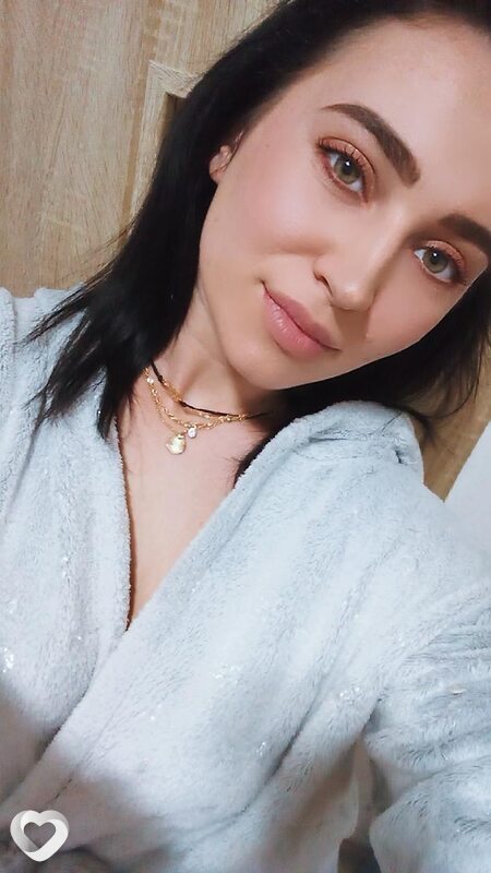 Yulia, Легница