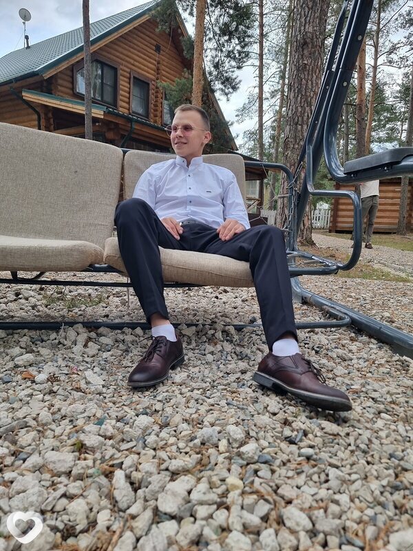 Виталик, 27, Москве — анкета №618692