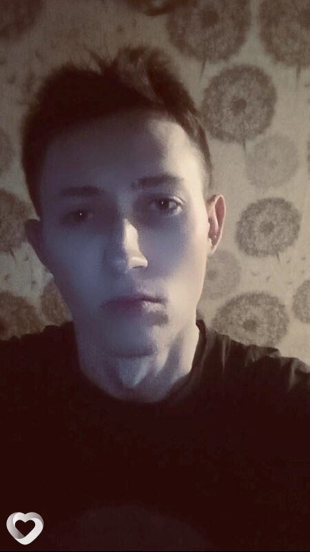 Олег, 23, Калинковичах — анкета №618925