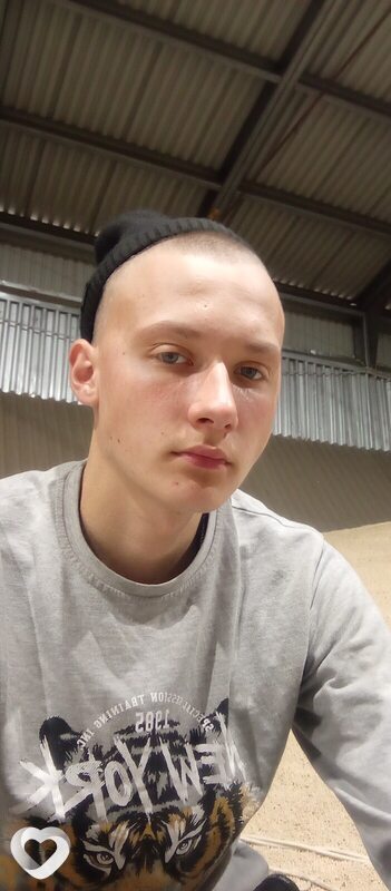 Евгений, 22, Елеце — анкета №619259