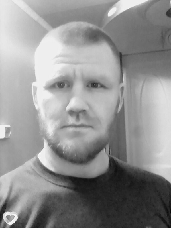 Oleg, 35, Архангельске — анкета №620132
