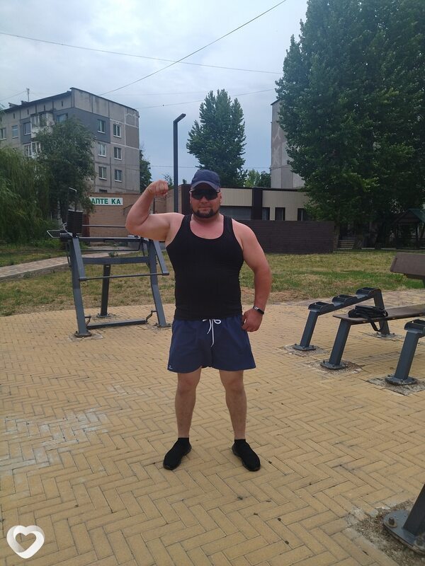Илья, 42, Харькове — анкета №620316