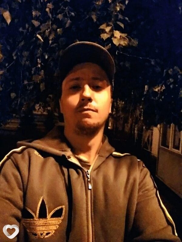 Юрий, 21, Липецке — анкета №621036
