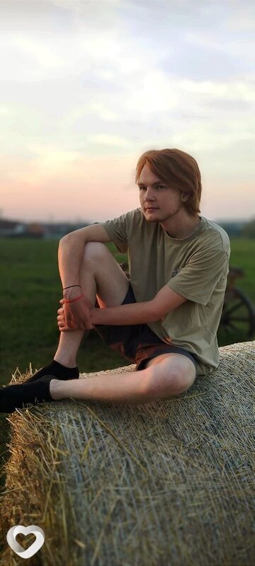 Кирилл, 22, Москве — анкета №621598