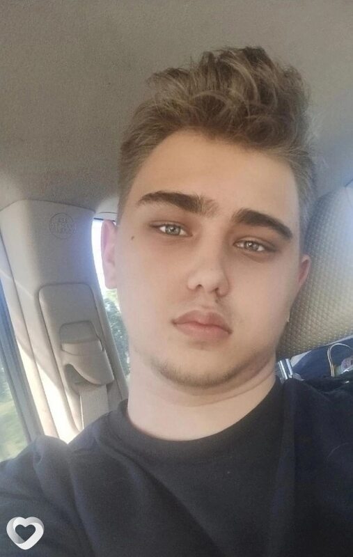 Андрей, 22, Красноярске — анкета №621057
