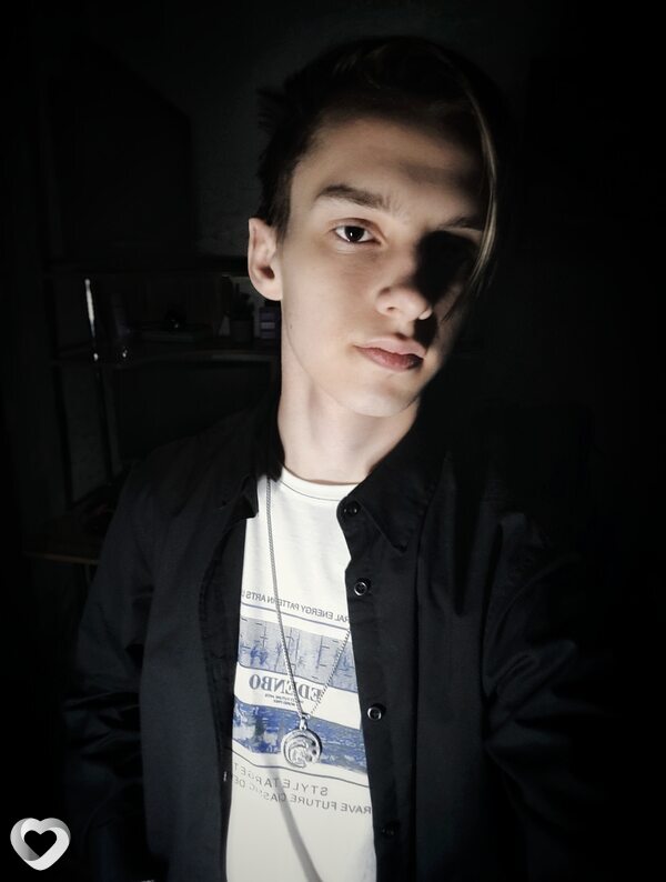 Дмитрий, 21, Москве — анкета №621727