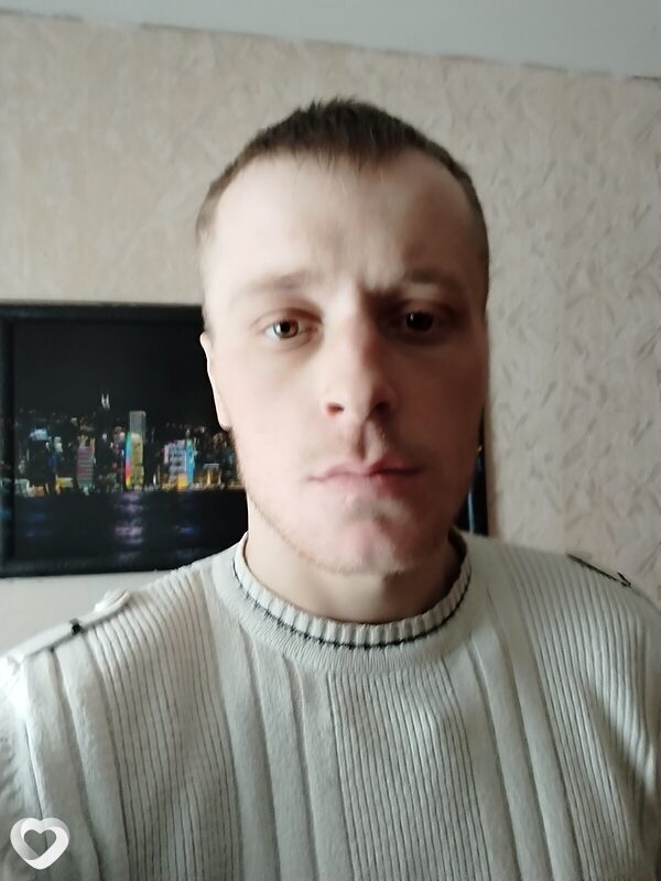 Виталя, 33, Слуцке — анкета №621359
