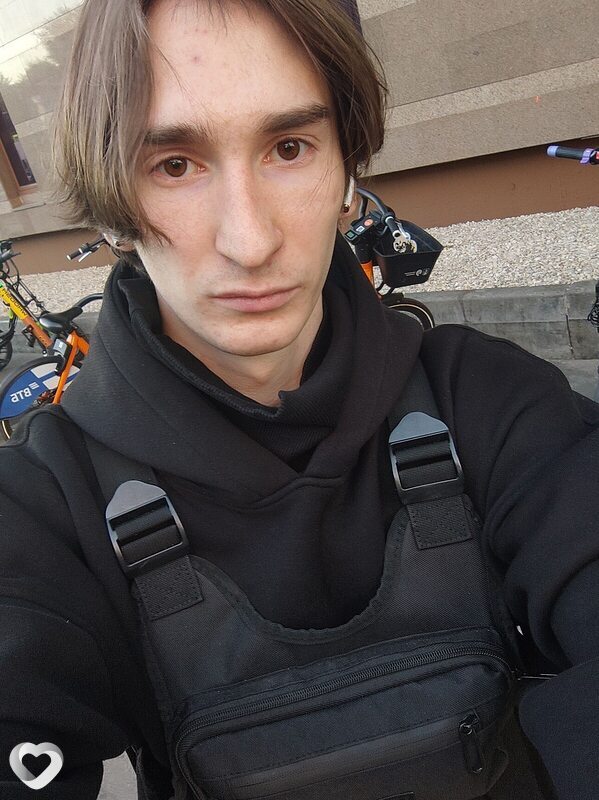 Михаил, 24, Москве — анкета №621744