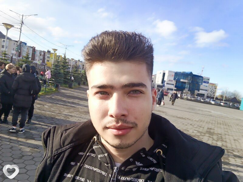 Виталий, 24, Москве — анкета №621784