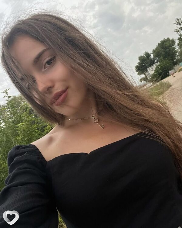 Аня, 28, Энгельсе — анкета №622407