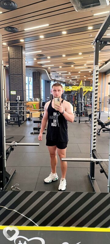 Максим, 29, Старом Осколе — анкета №622926