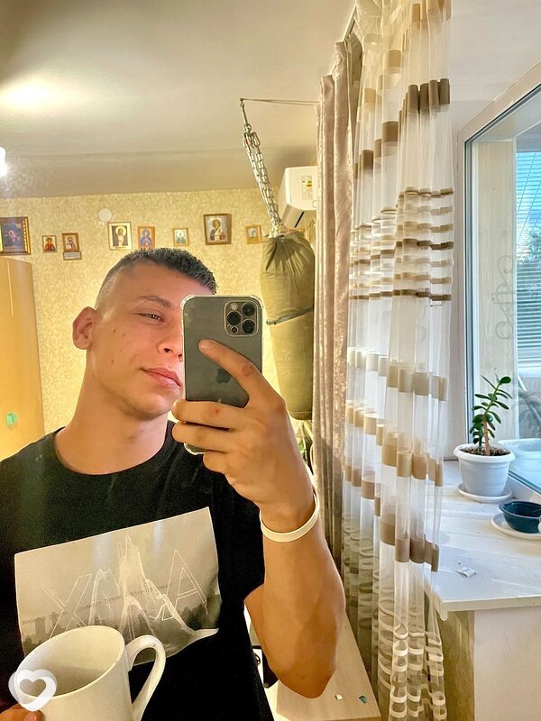 Кирилл, 26, Орске — анкета №623995