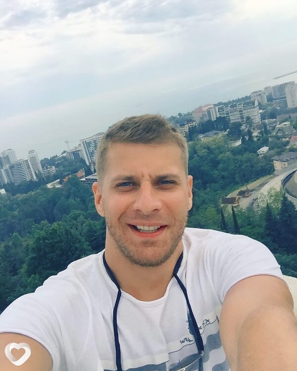 Олег, 27, Красноярске — анкета №625718