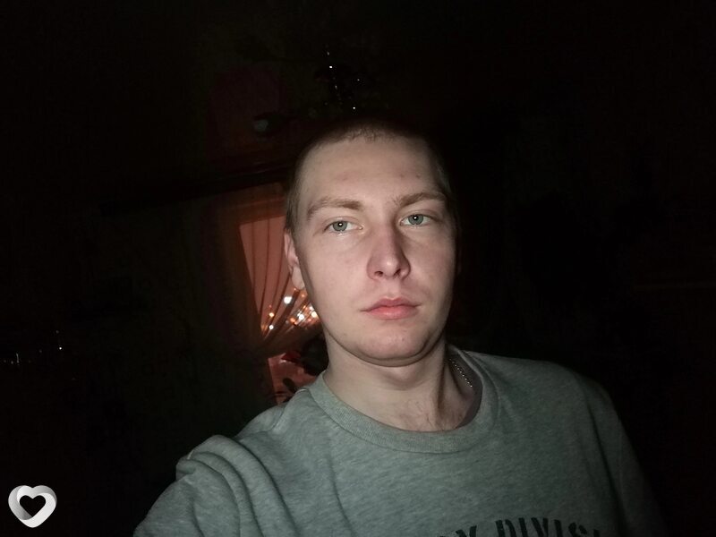 Максим, 28, Череповце — анкета №625821