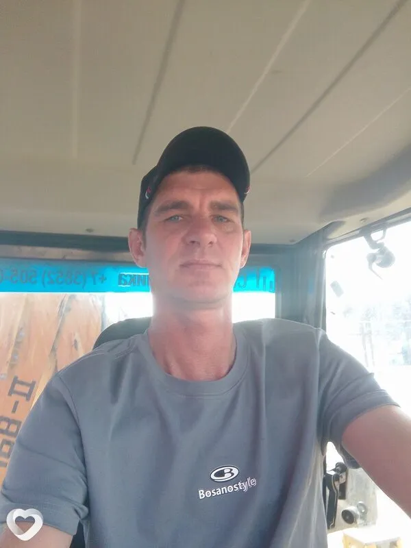 Максим, 40, Барнауле — анкета №625826