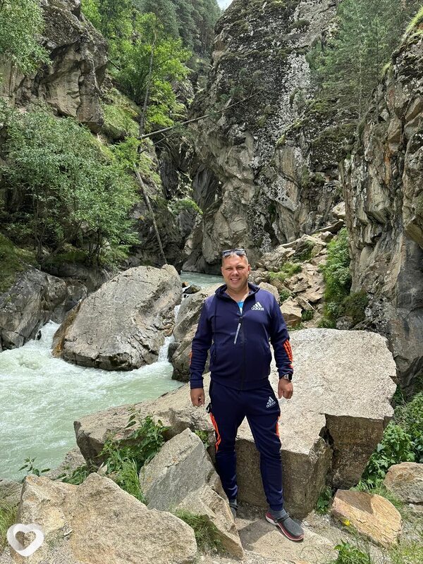 Антон, 41, Ейске — анкета №626335