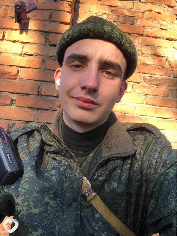 Артём, 21, Борисове — анкета №627217