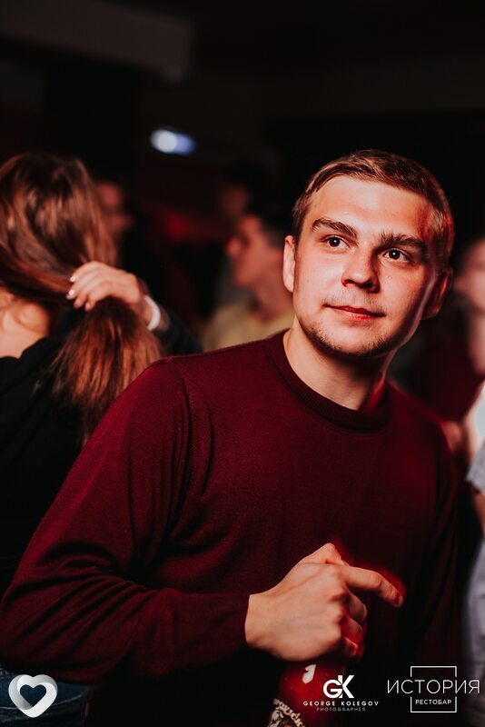 Максим, 24, Москве — анкета №627744
