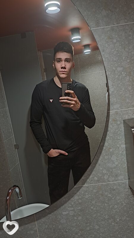 Влад, 26, Москве — анкета №628748