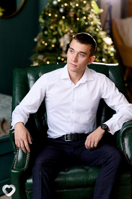 Егор, 22, Артеме — анкета №639491
