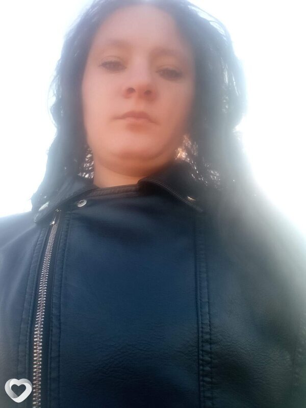 Оля, 31, Старых Дорогах — анкета №628522