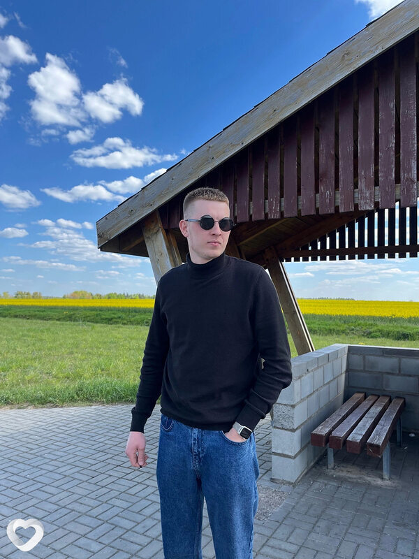 Андрей, 25, Солигорске — анкета №628500