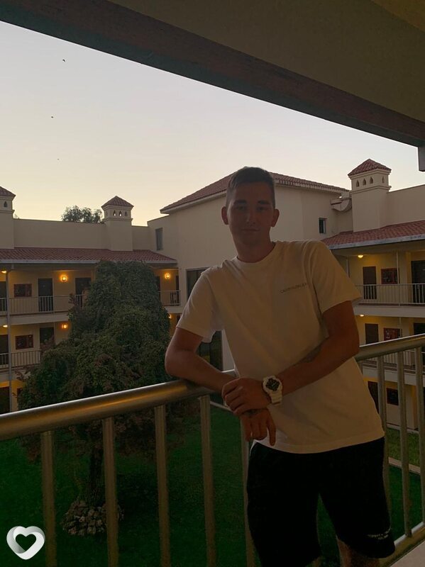 Максим, 26, Иванове — анкета №629180