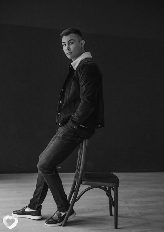 Олег, 25, Калининграде — анкета №629370