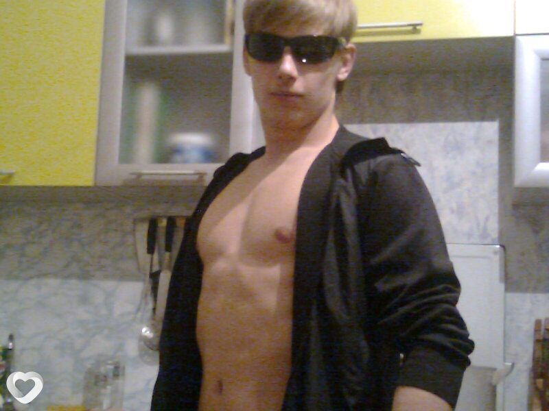 Денис, 25, Красноярске — анкета №629245