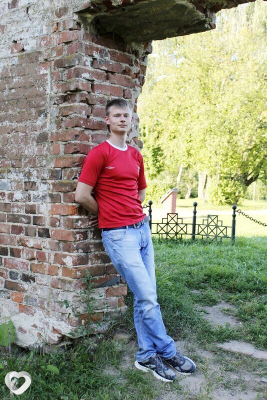 Артем, 22, Минске — анкета №629543