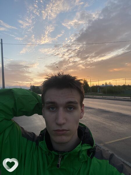 Андрей, 21, Северодвинске — анкета №630539