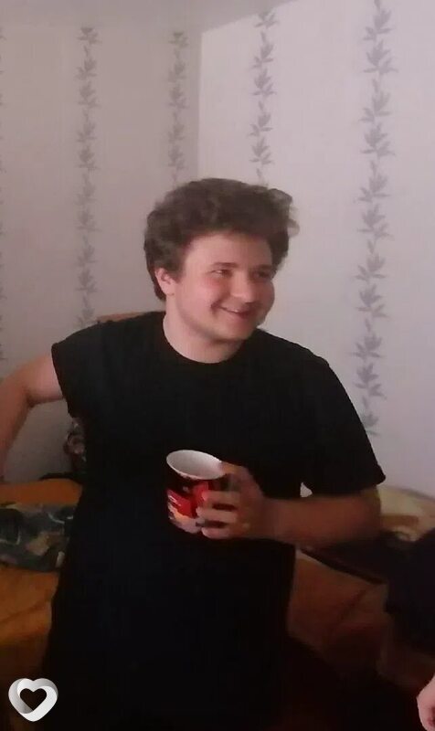 Виктор, 22, Михайловск (Ставропольский край) — анкета №630863