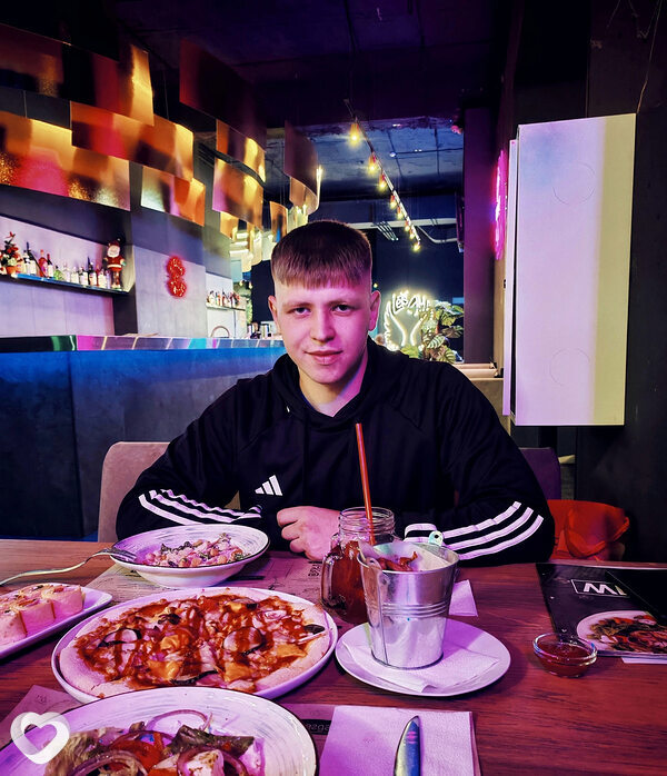 Даниил, 21, Иркутске — анкета №631425