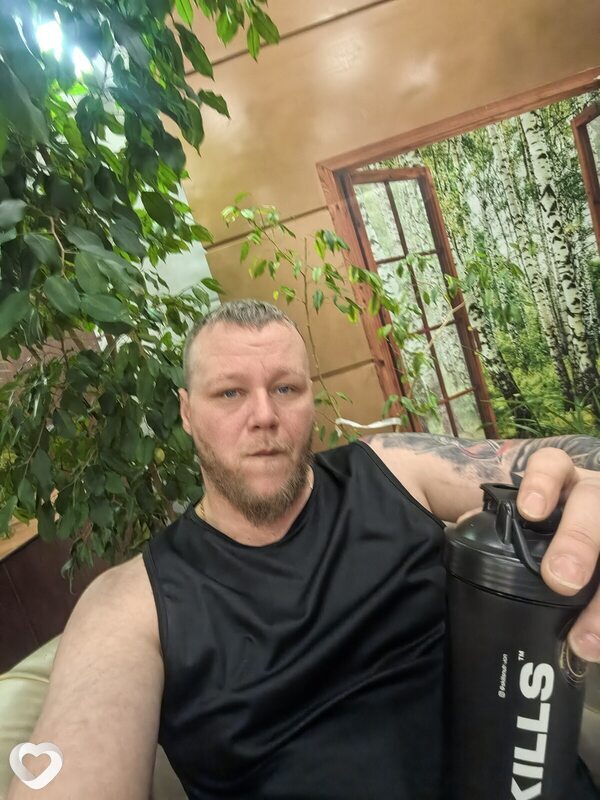 Толик, 43, Новом Уренгое — анкета №631965