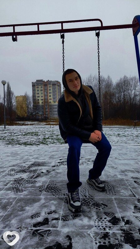 Артём, 21, Мозыре — анкета №631825