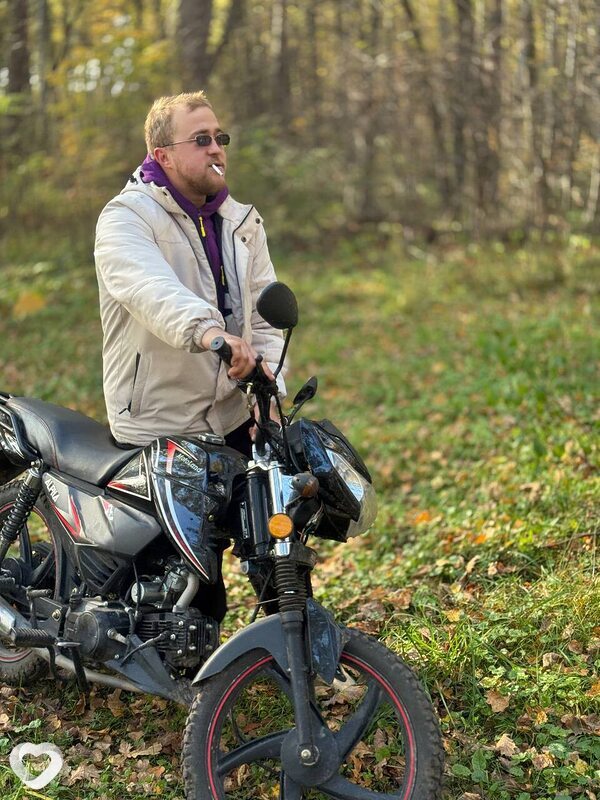 Максим, 24, Боре — анкета №632588