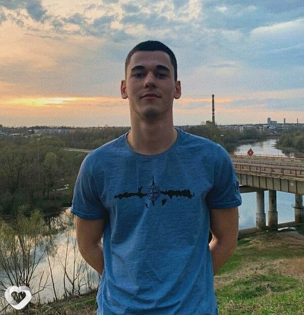 Максим, 25, Иванове — анкета №632155
