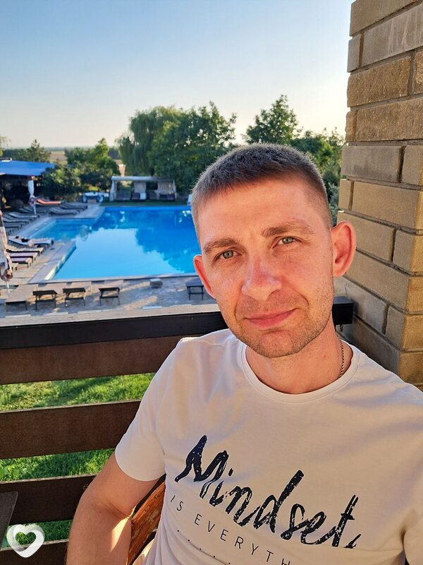 Роман, 39, Днепр — анкета №632983