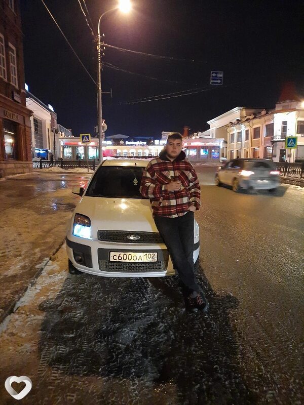 Двниил, 24, Москве — анкета №633301