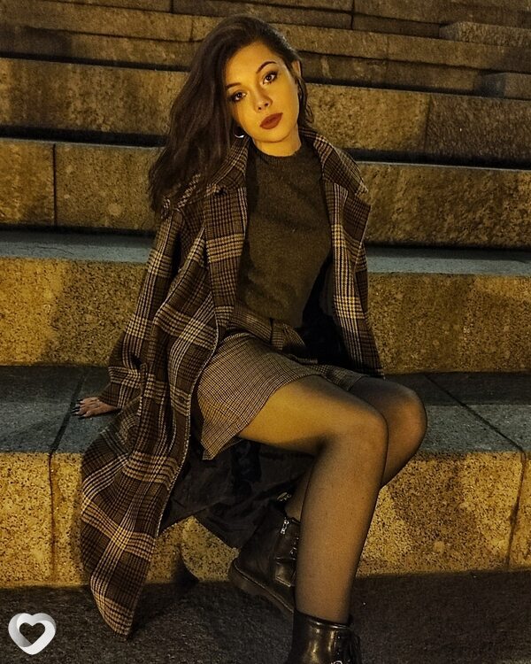 Яна, 21, Москве — анкета №634756