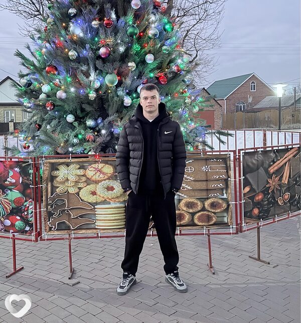 Никита, 21, Ростове-на-Дону — анкета №635055