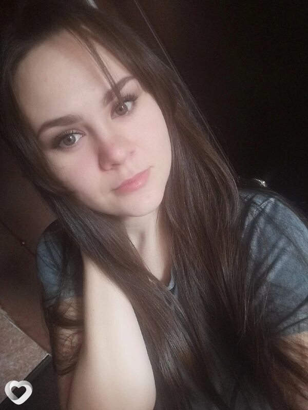 Елена, 32, Новотроицке — анкета №635882