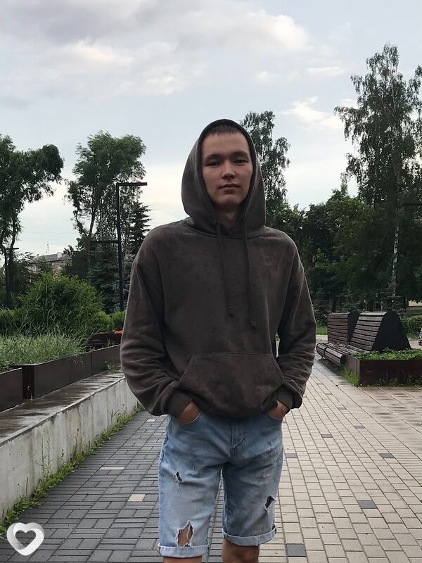 Илья, 23, Москве — анкета №635296