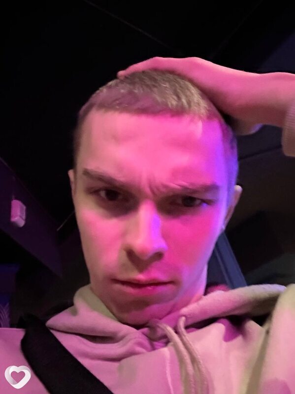 Дима, 21, Дзержинске — анкета №636279