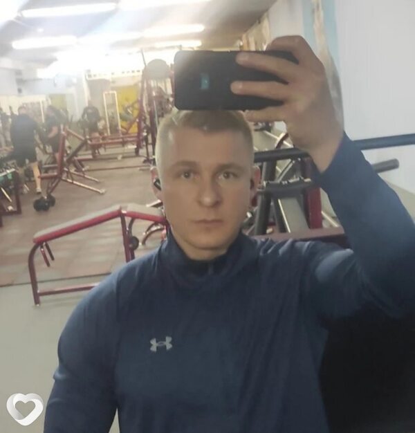 Артем, 37, Смоленске — анкета №636857
