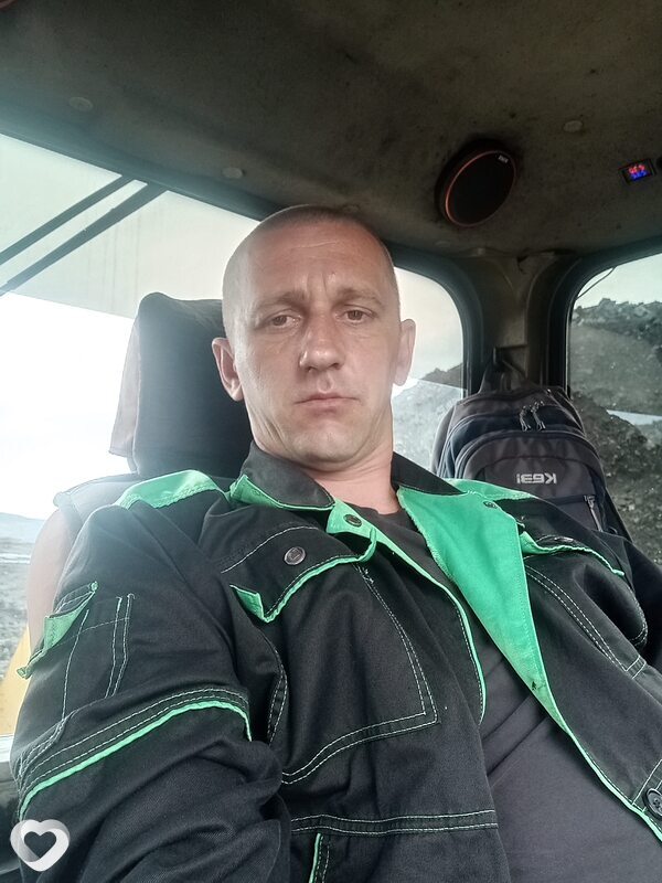 Андрей, 42, Белове — анкета №637199