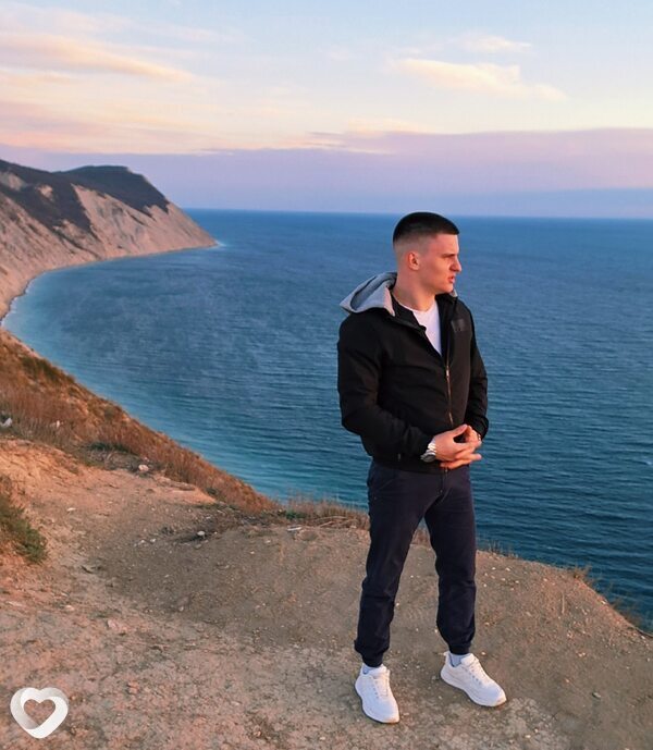 Ник, 27, Шахтерске — анкета №638084