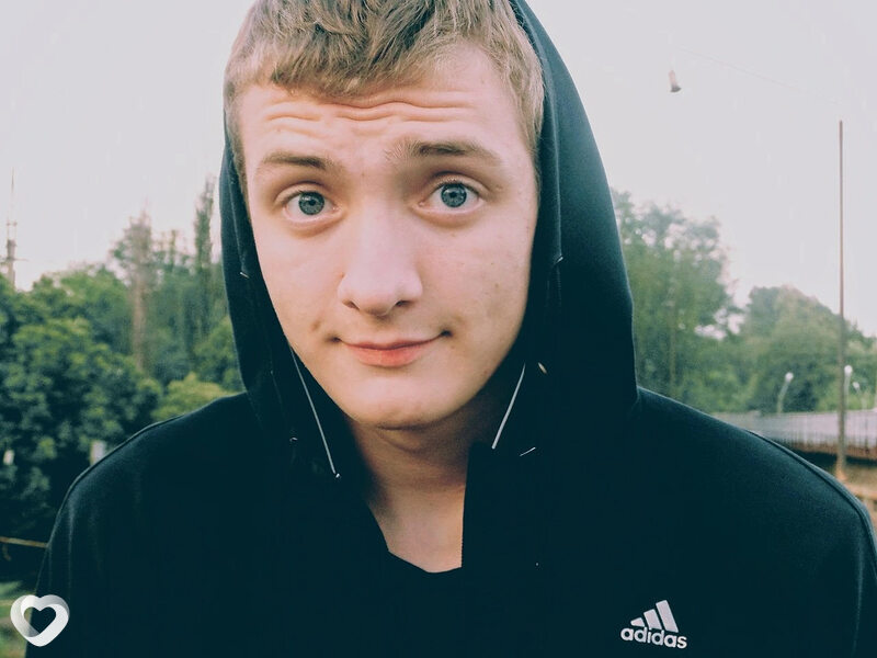 Artem, 29, Днепр — анкета №639089
