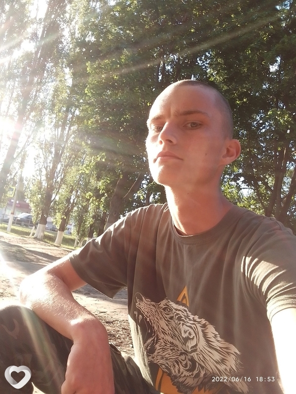 Илья, 22, Острогожске — анкета №641248