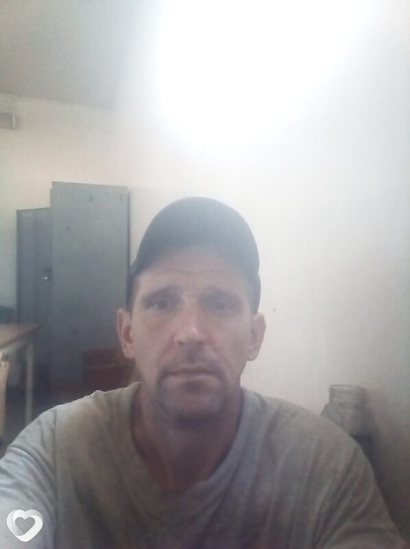 Виталя, 40, Слуцке — анкета №642177